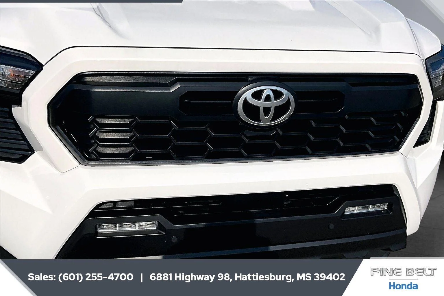Used 2025 Ice Cap Toyota TRD Sport Hybrid image 21