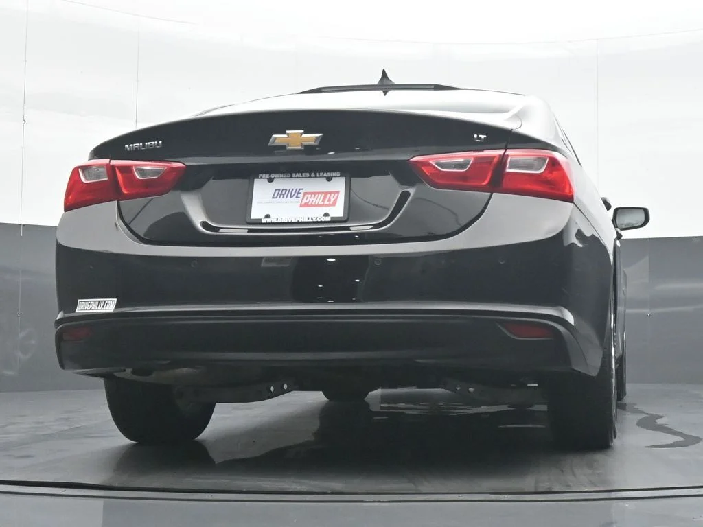 Used 2025 Black Chevrolet LT image 29