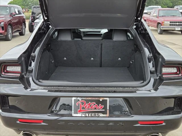 New 2026 Diamond Black Crystal Pearlcoat Dodge R/T image 6