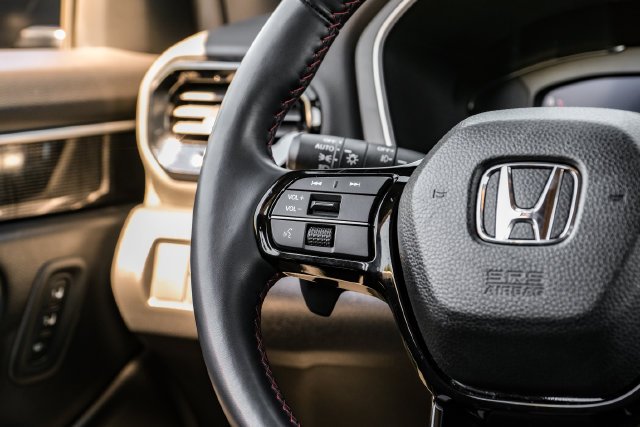 Used 2025 Black Honda Black Edition image 22