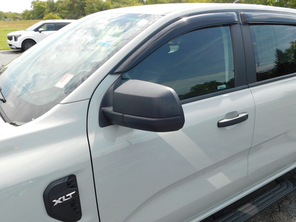 Used 2024 Cactus Ford XLT image 15