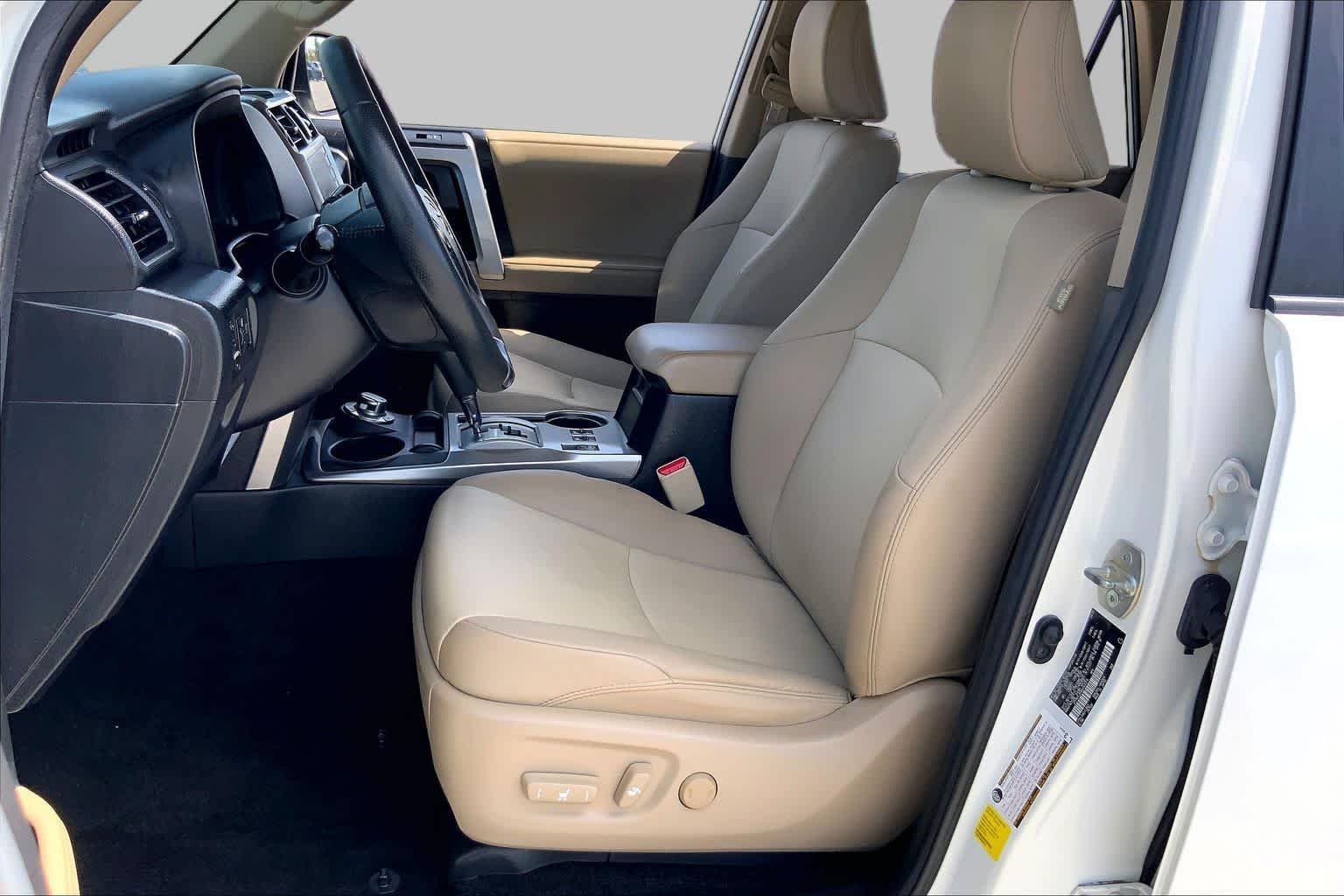 Pre-Owned 2022 Toyota 4Runner SR5 Premium