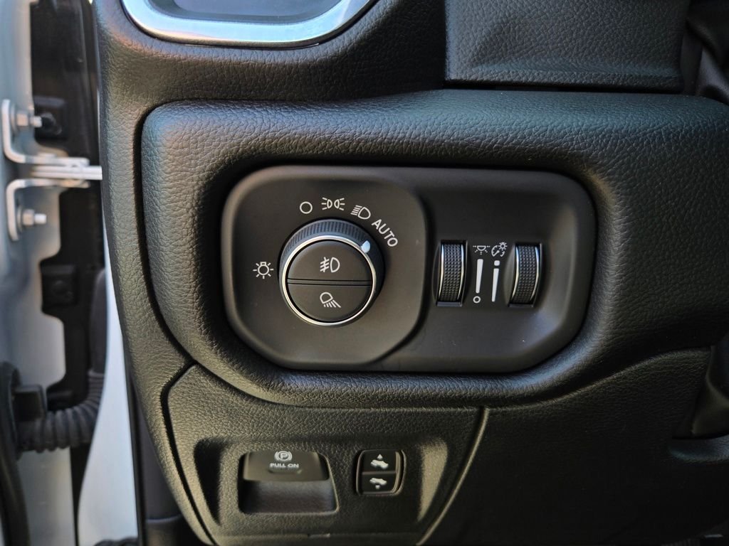 Used 2023 White Ram Laramie image 16