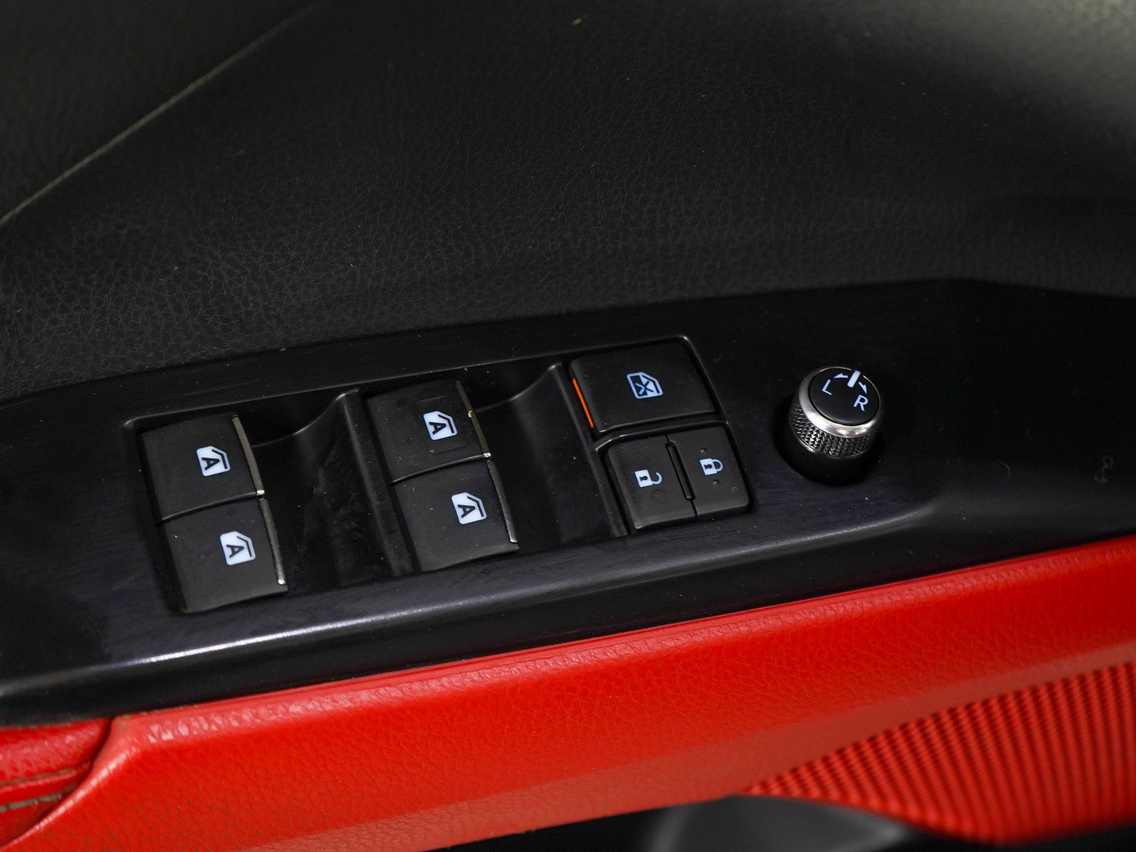 Used 2019 Midnight Black Metallic Toyota Xse image 19