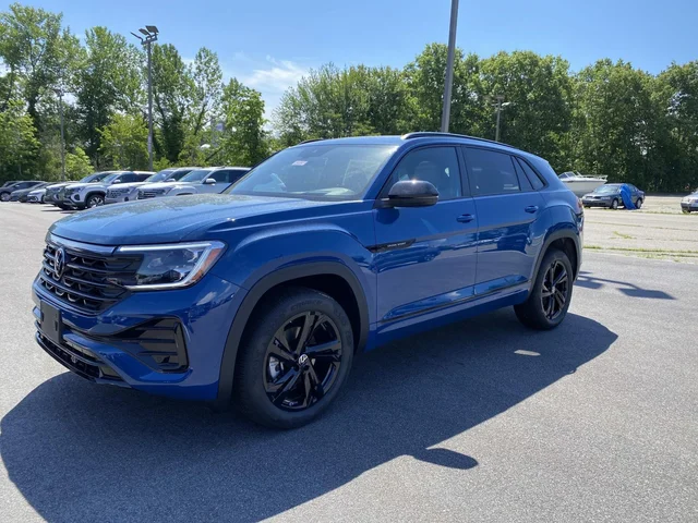 2026 Volkswagen Atlas Cross Sport 2.0T SEL R-Line Black 4MOTION