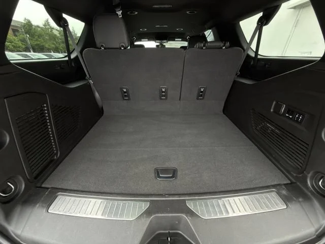 2022 GMC Yukon XL Denali - Photo 35