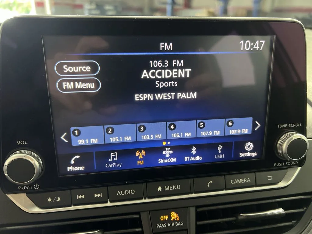 Certified Used 2025 Gray Nissan 2.5 SR image 12