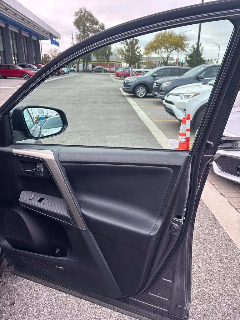 Used 2014 Magnetic Gray Metallic Toyota Limited image 10