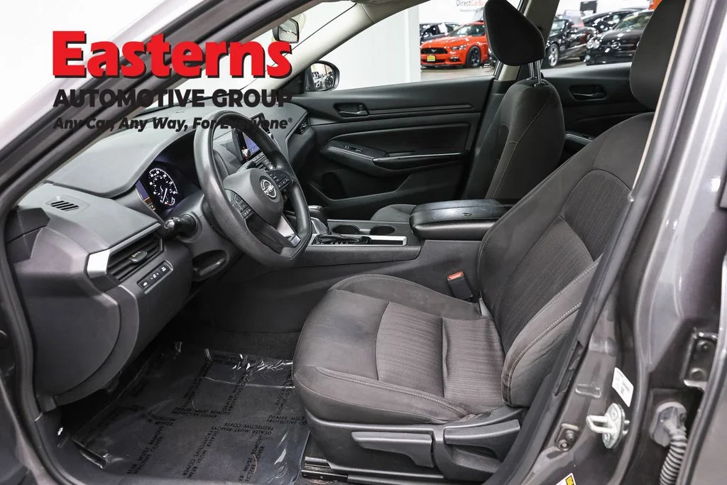 Used 2023 Gray Nissan 2.5 S image 13