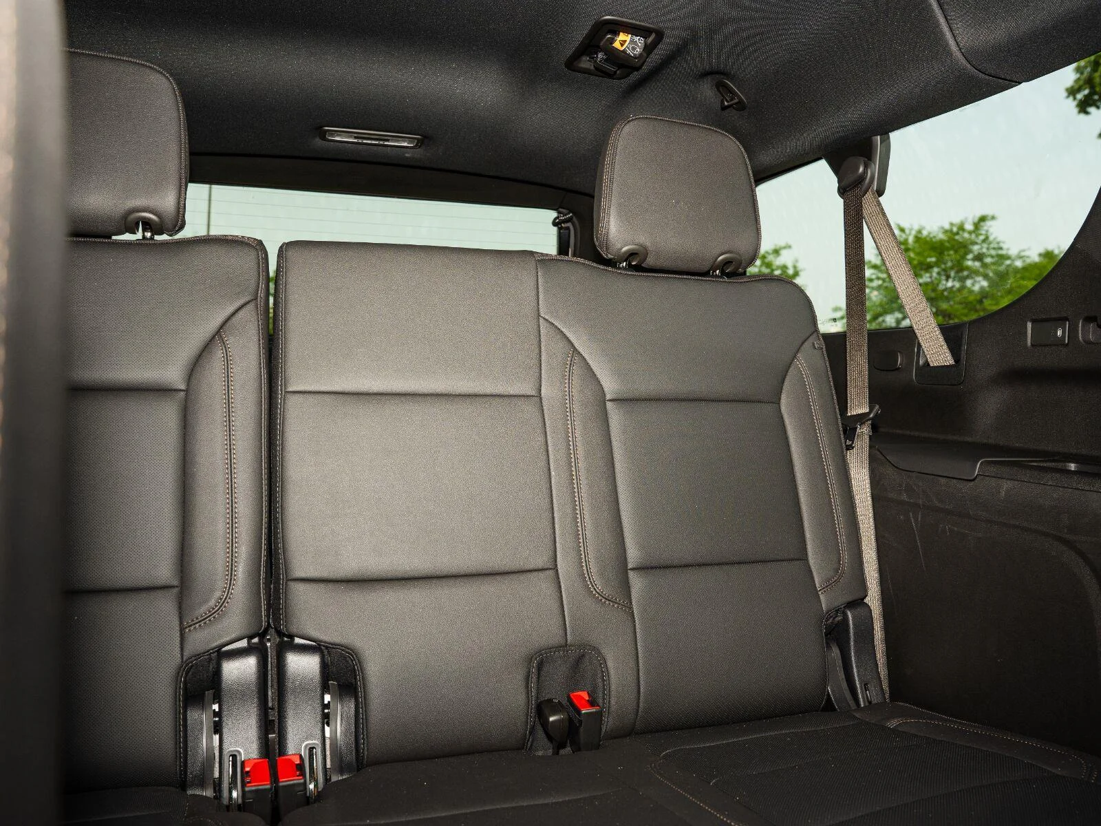 Used 2025 Sterling Gray Metallic Chevrolet High Country image 51