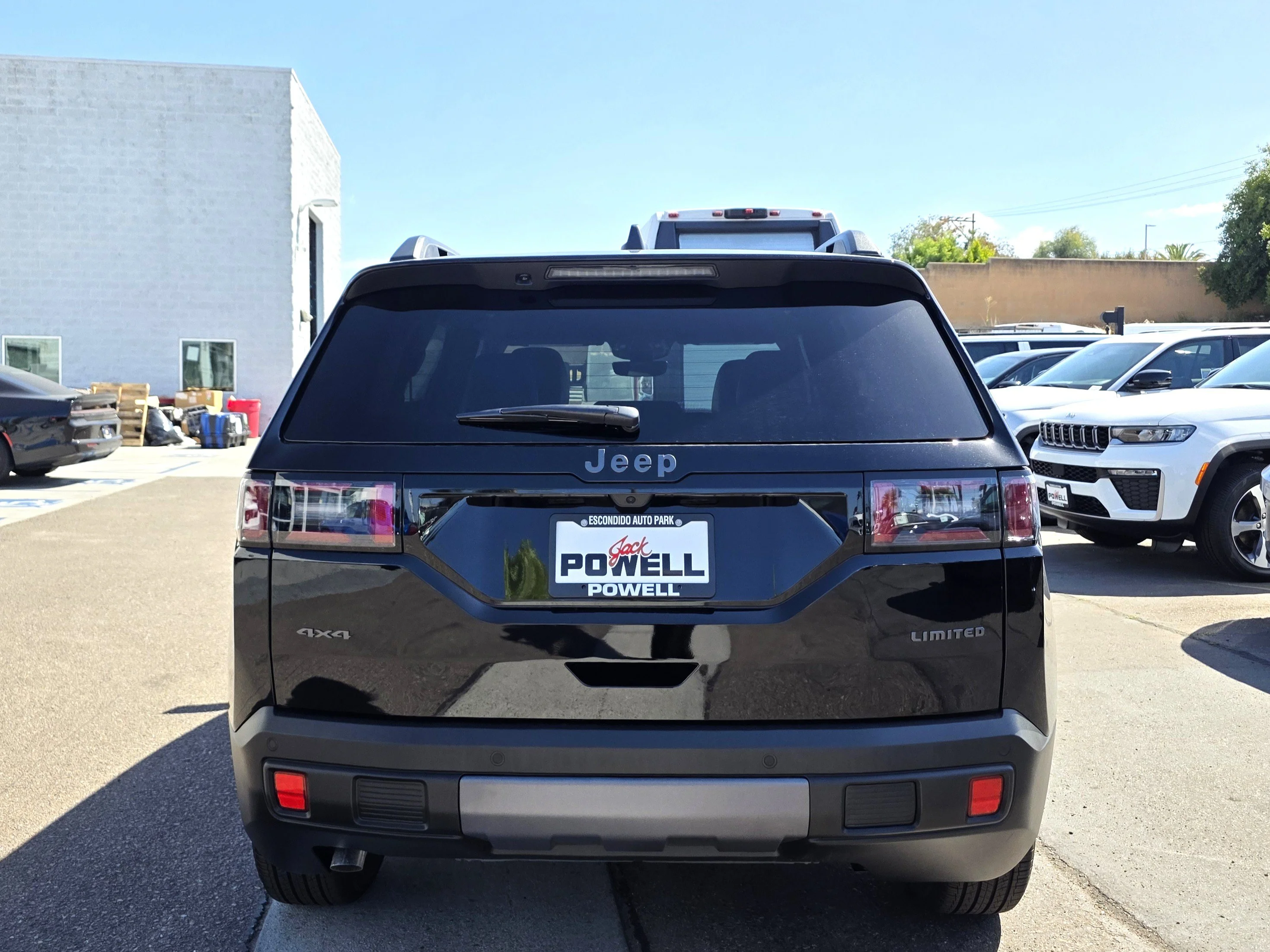 New 2026 Diamond Black Jeep Limited image 4