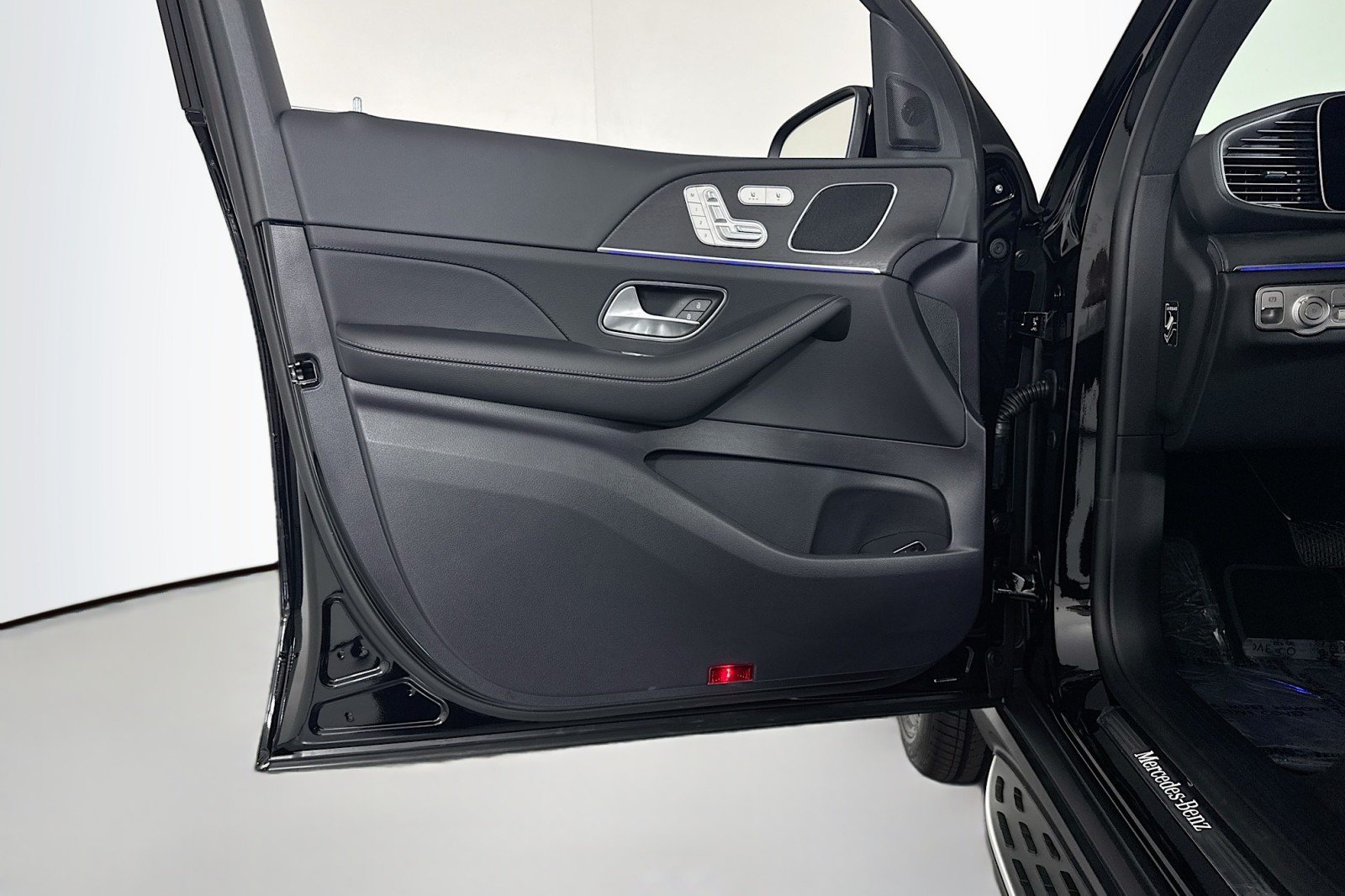 New 2026 Black Mercedes-Benz GLE 350 SUV image 21