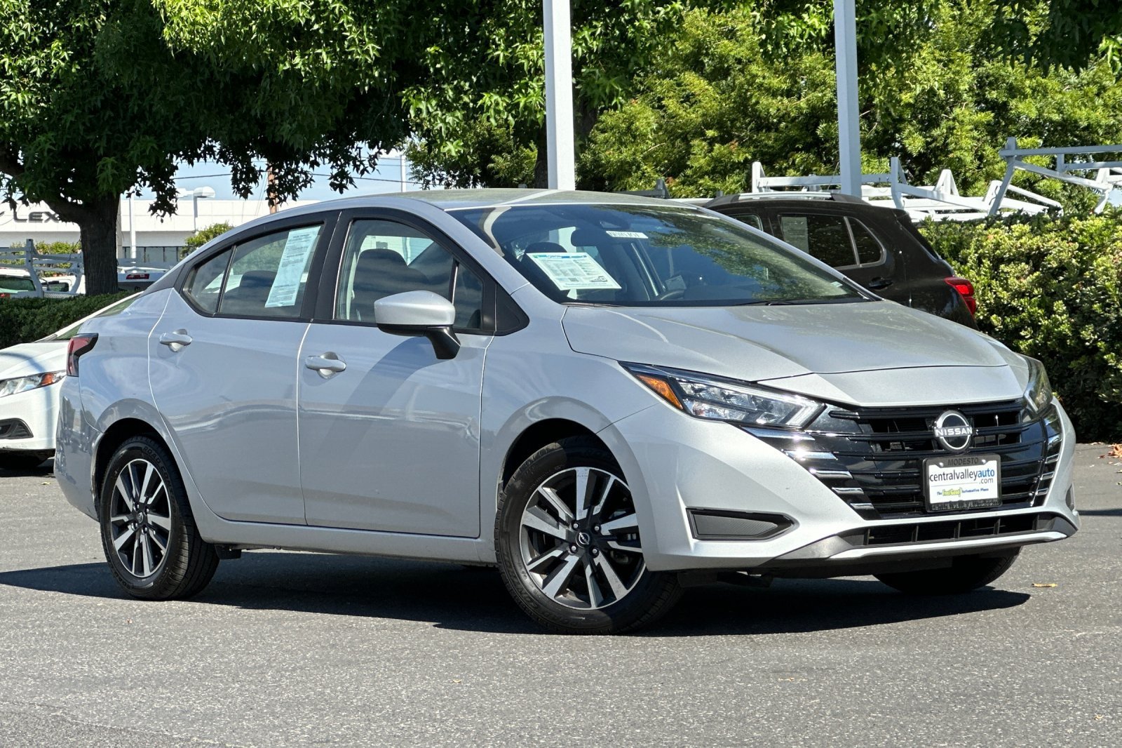 Certified Used 2025 Brilliant Silver Metallic Nissan SV image 2