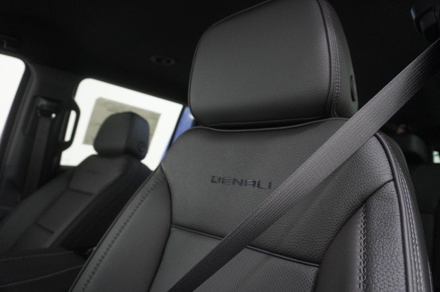 2026 GMC Yukon XL Denali - Photo 21