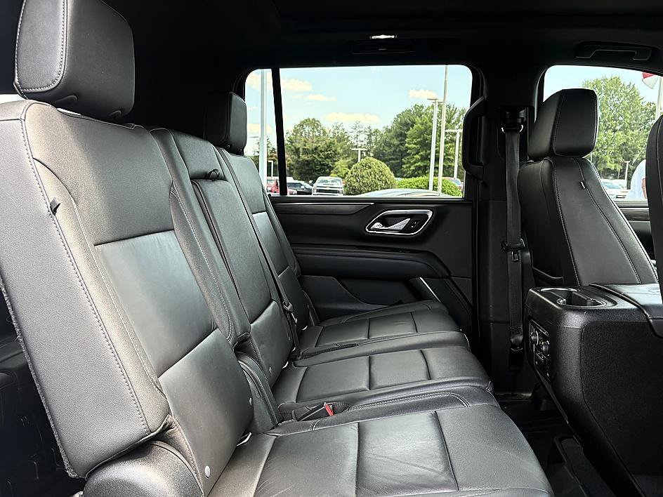 Used 2021 Summit White Chevrolet Z71 image 13