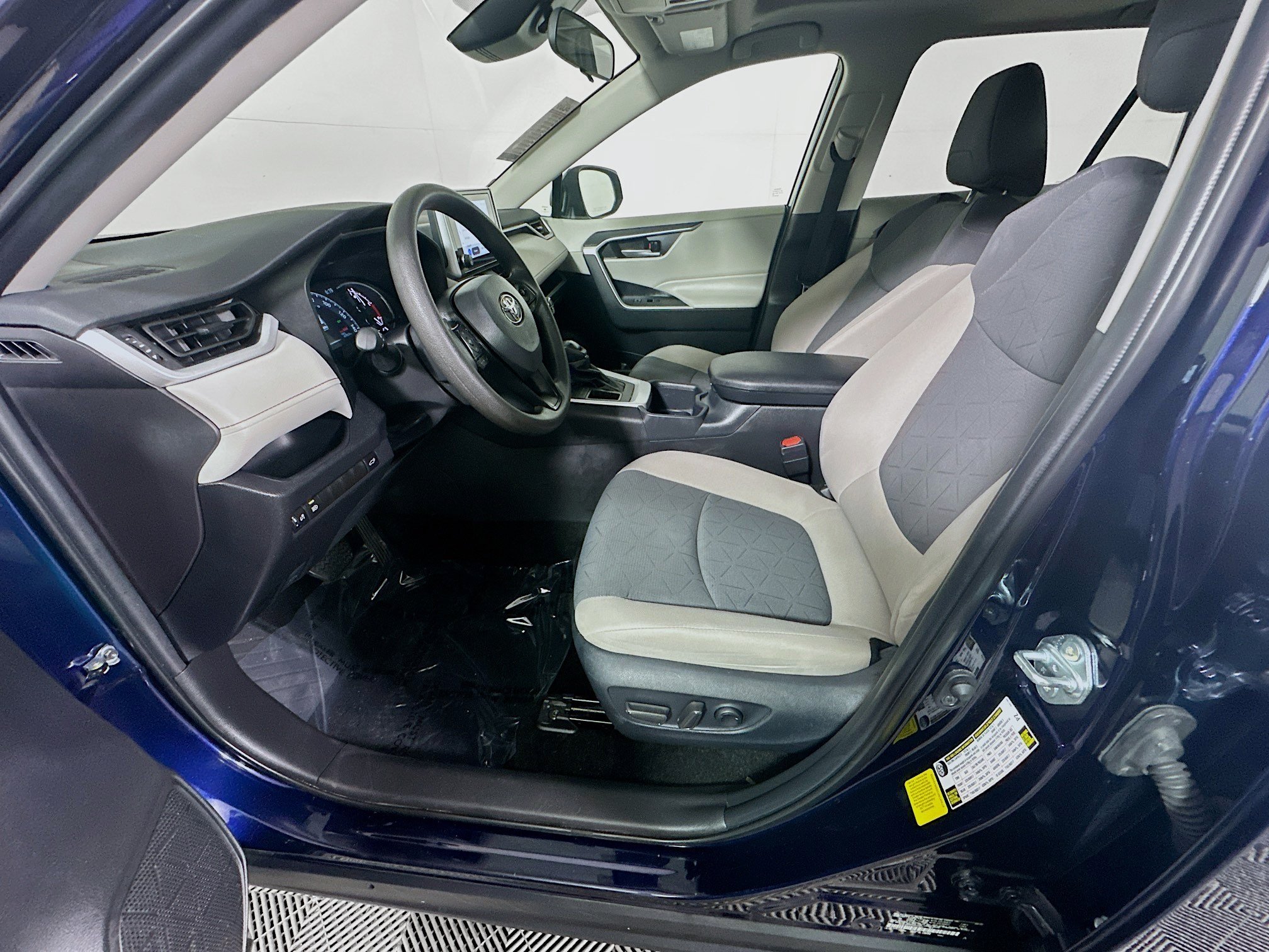 Used 2025 Blueprint Toyota XLE image 28