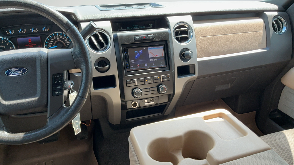 Used 2012 Gold Ford XLT image 8
