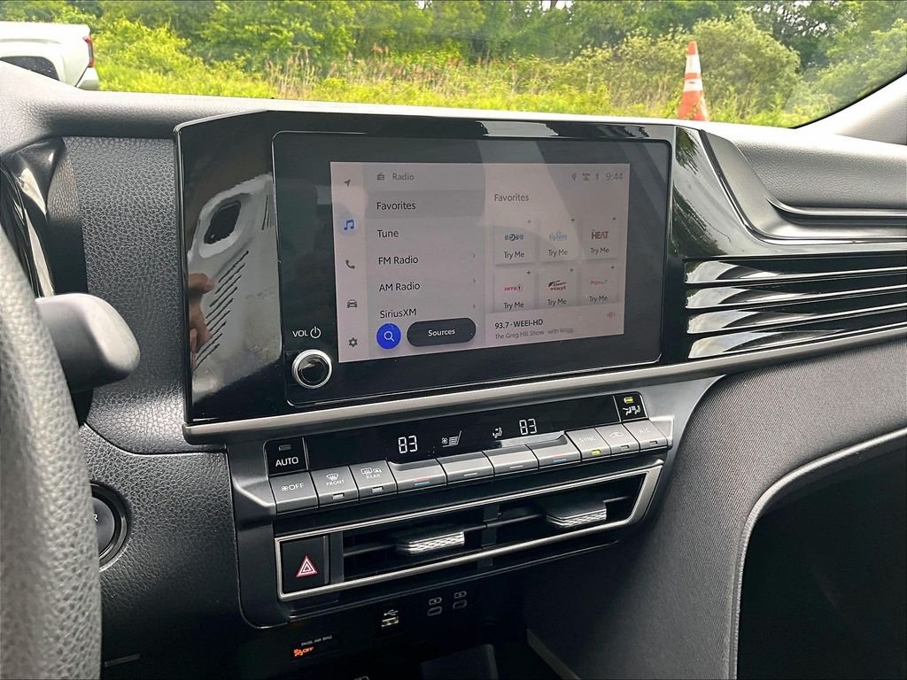 Used 2025 Silver Toyota LE image 25