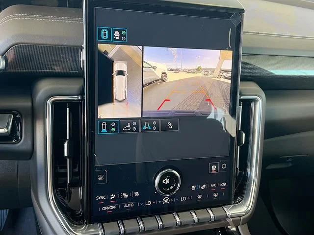 2026 GMC Yukon XL Elevation - Photo 9