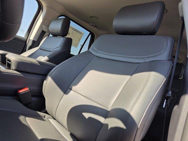 New 2027 Glacier Gray Metallic Tri-Coat Ford MAX Active image 11