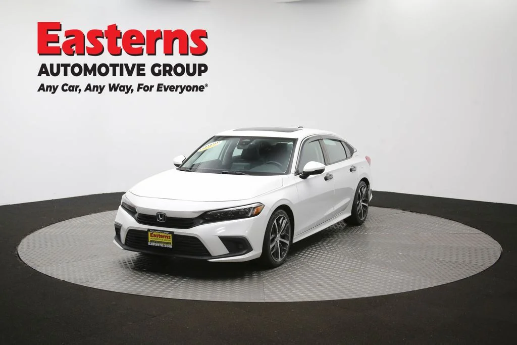 Used 2022 White Honda Touring image 54