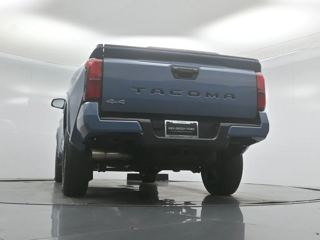 Used 2026 Blue Toyota SR5 image 45