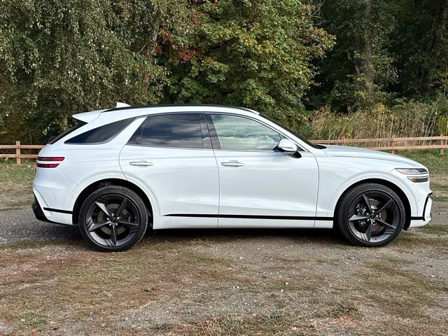 Used 2026 Alta White Genesis 3.5T Sport Prestige image 10