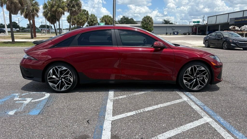Used 2024 Hyundai IONIQ 6 SEL with VIN KMHM34AA2RA075440 for sale in Tampa, FL