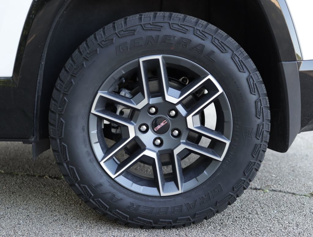 2026 GMC Terrain AT4 - Photo 40