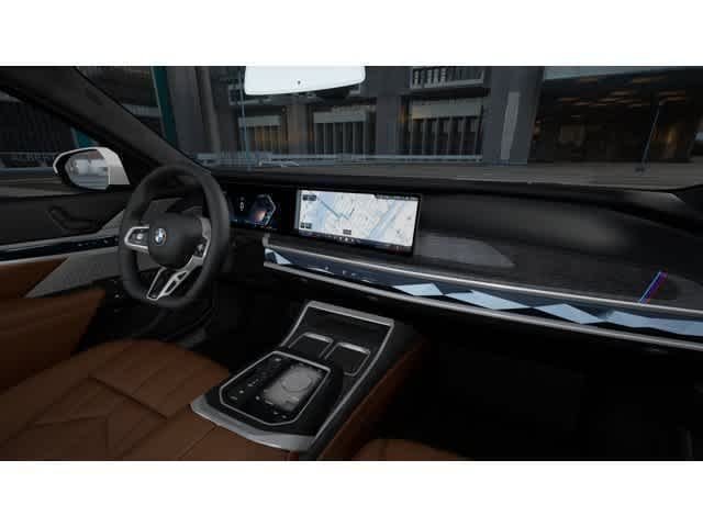 Used 2026 Alpine White BMW 740i xDrive image 14