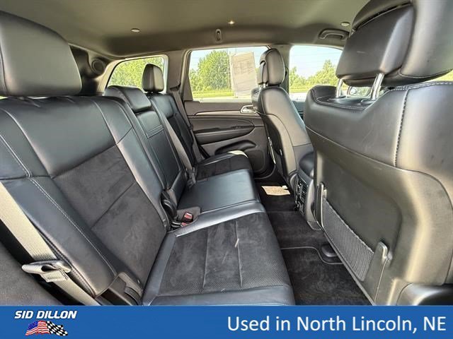 Used 2018 Velvet Red Pearlcoat Jeep Altitude image 22