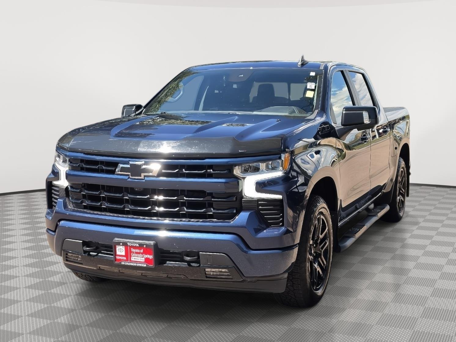 Used 2023 Northsky Blue Metallic Chevrolet RST image 3