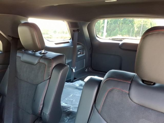 New 2026 Star White Metallic Tri-Coat Ford ST image 19