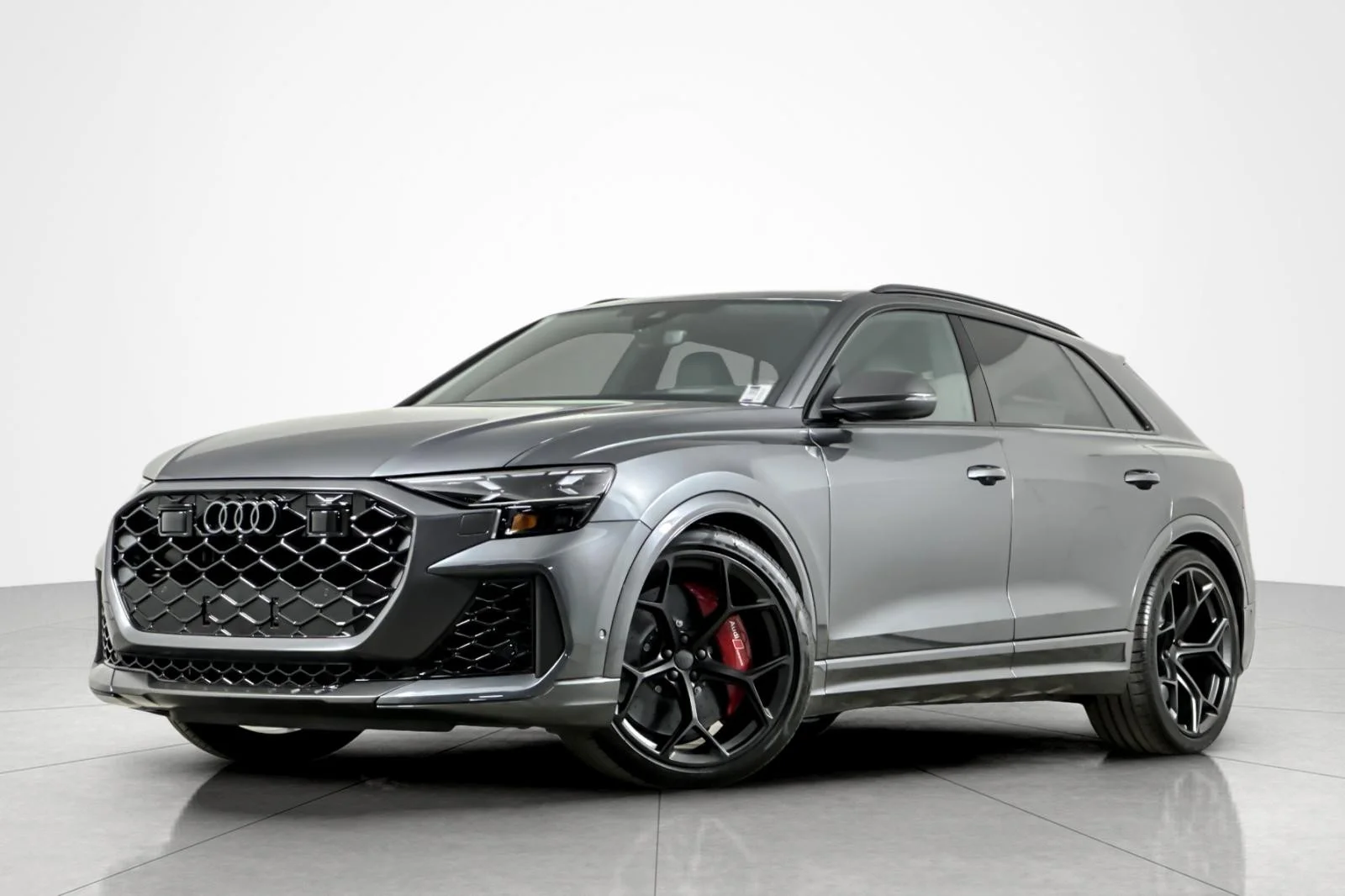 2026 Audi RS Q8 -'s photo