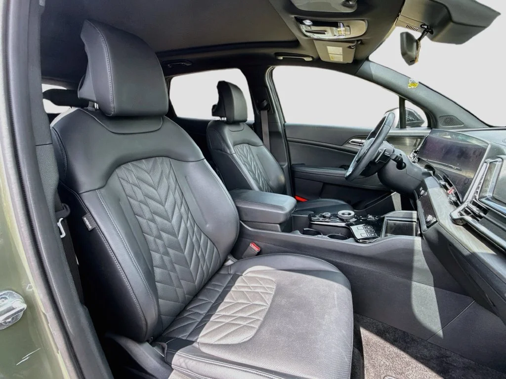 Used 2024 Green Kia X-Line Prestige image 31