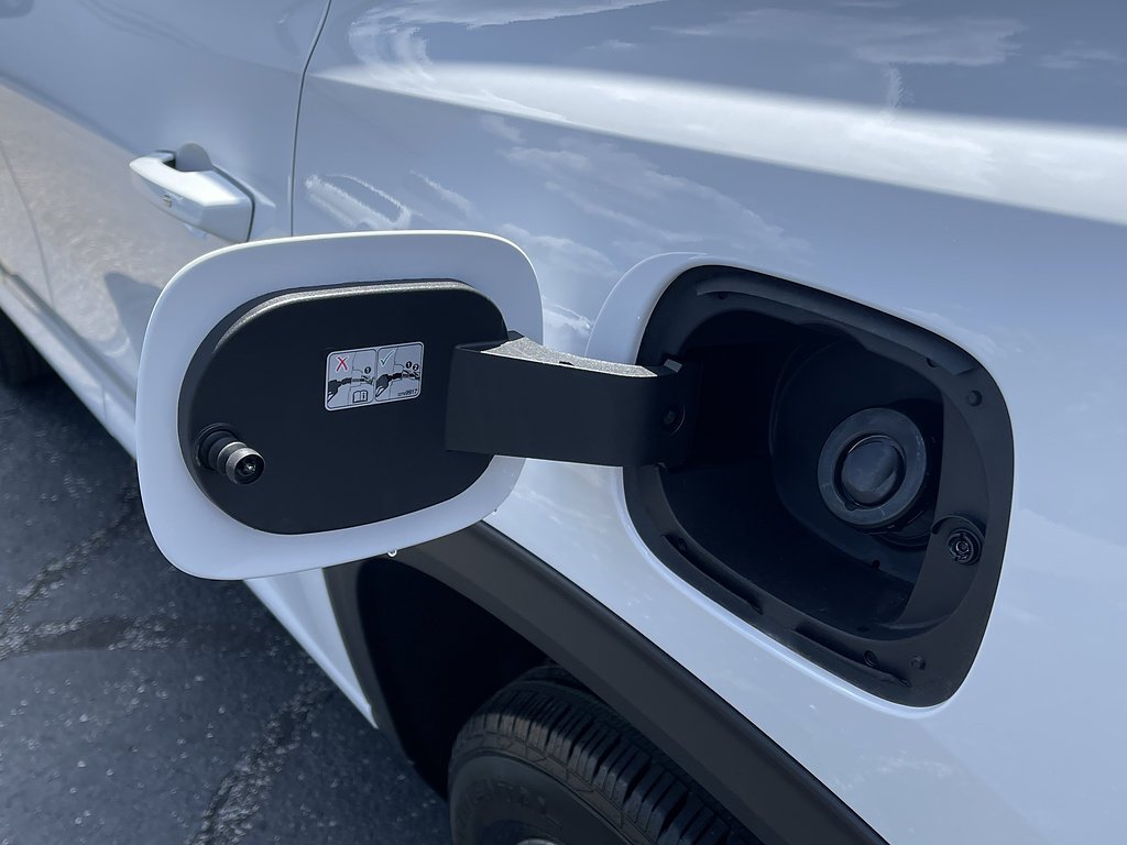 2026 Buick Enclave Preferred - Photo 13