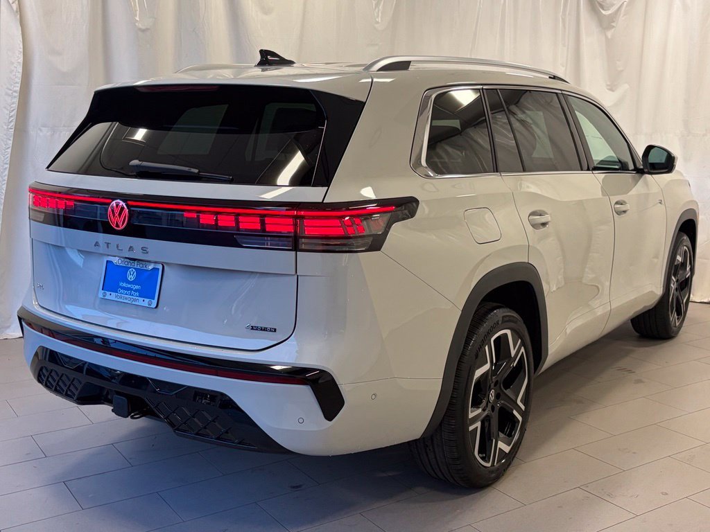 New 2027 Sandstone Volkswagen 2.0T SEL image 10