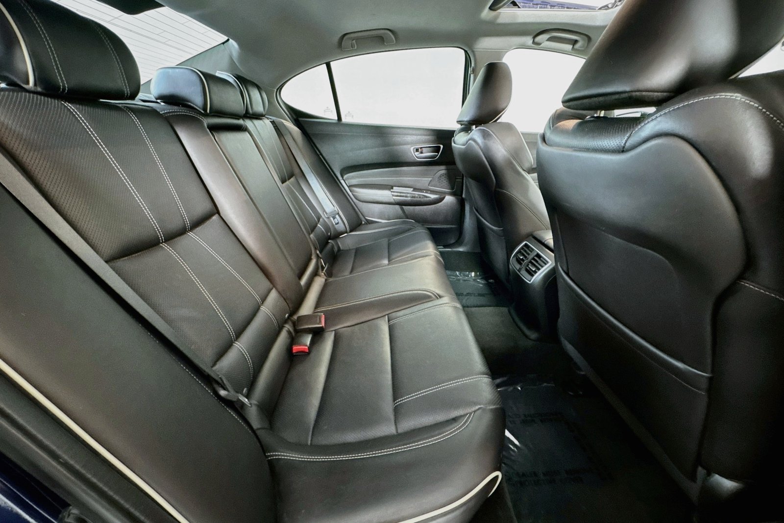 Used 2018 Fathom Blue Pearl Acura w/Technology Pkg image 26