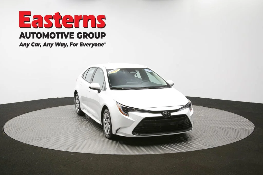 Used 2023 White Toyota LE image 45