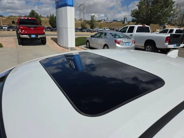 Used 2019  Honda EX-L image 9