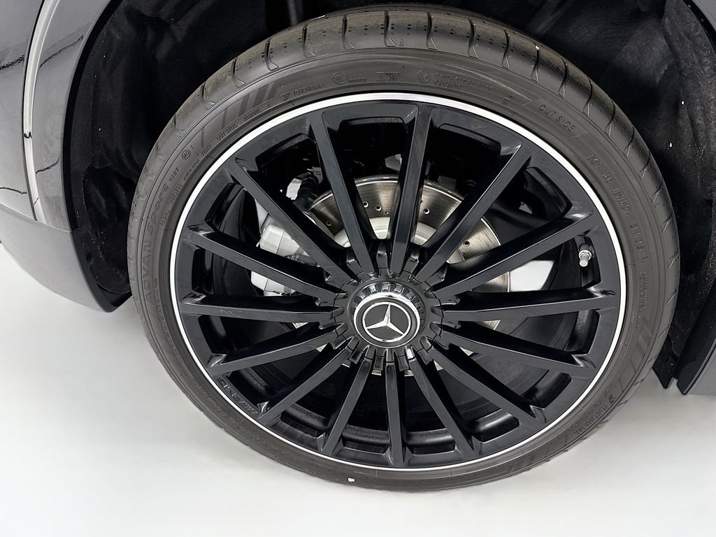 New 2026 Night Black Mercedes-Benz GLA 35 AMG® image 32