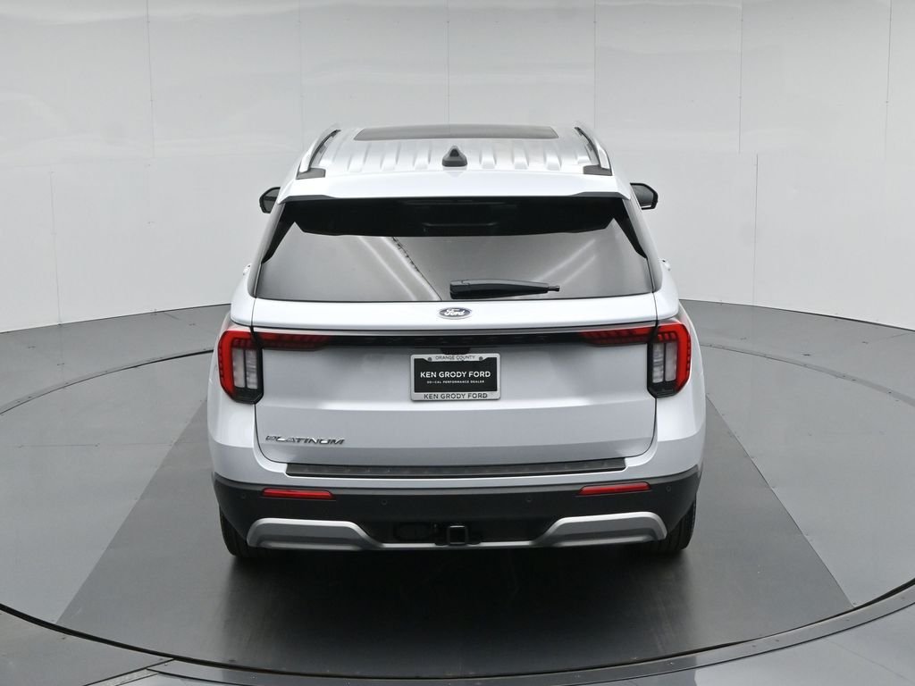 New 2026 Star White Metallic Tri-Coat Ford Platinum image 44