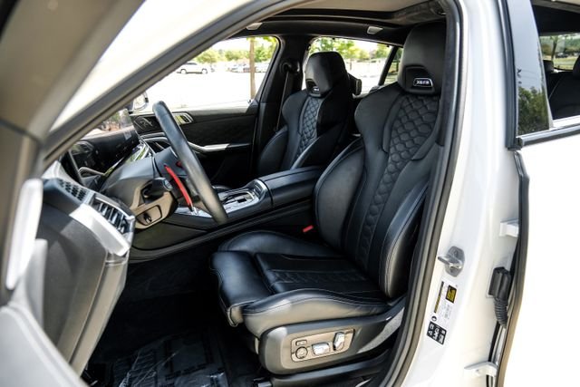Used 2025 White BMW Base image 48