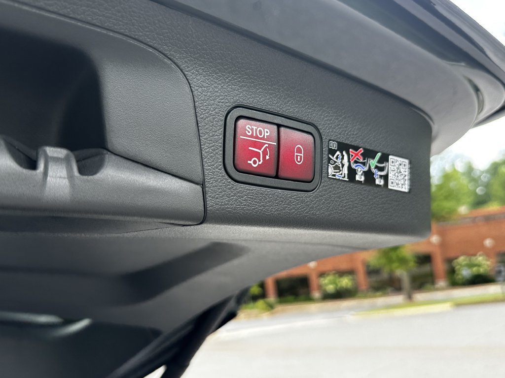 New 2026 MANUFAKTUR Silicon Grey Mercedes-Benz GLS 450 image 60
