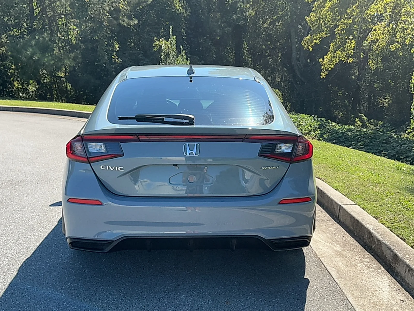 Used 2024  Honda Sport image 14
