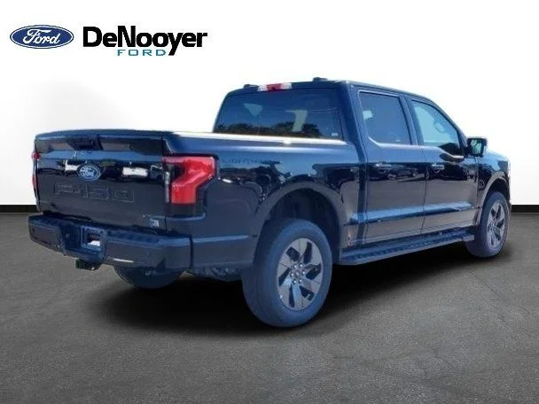 New 2025 Blue Ford Flash image 3