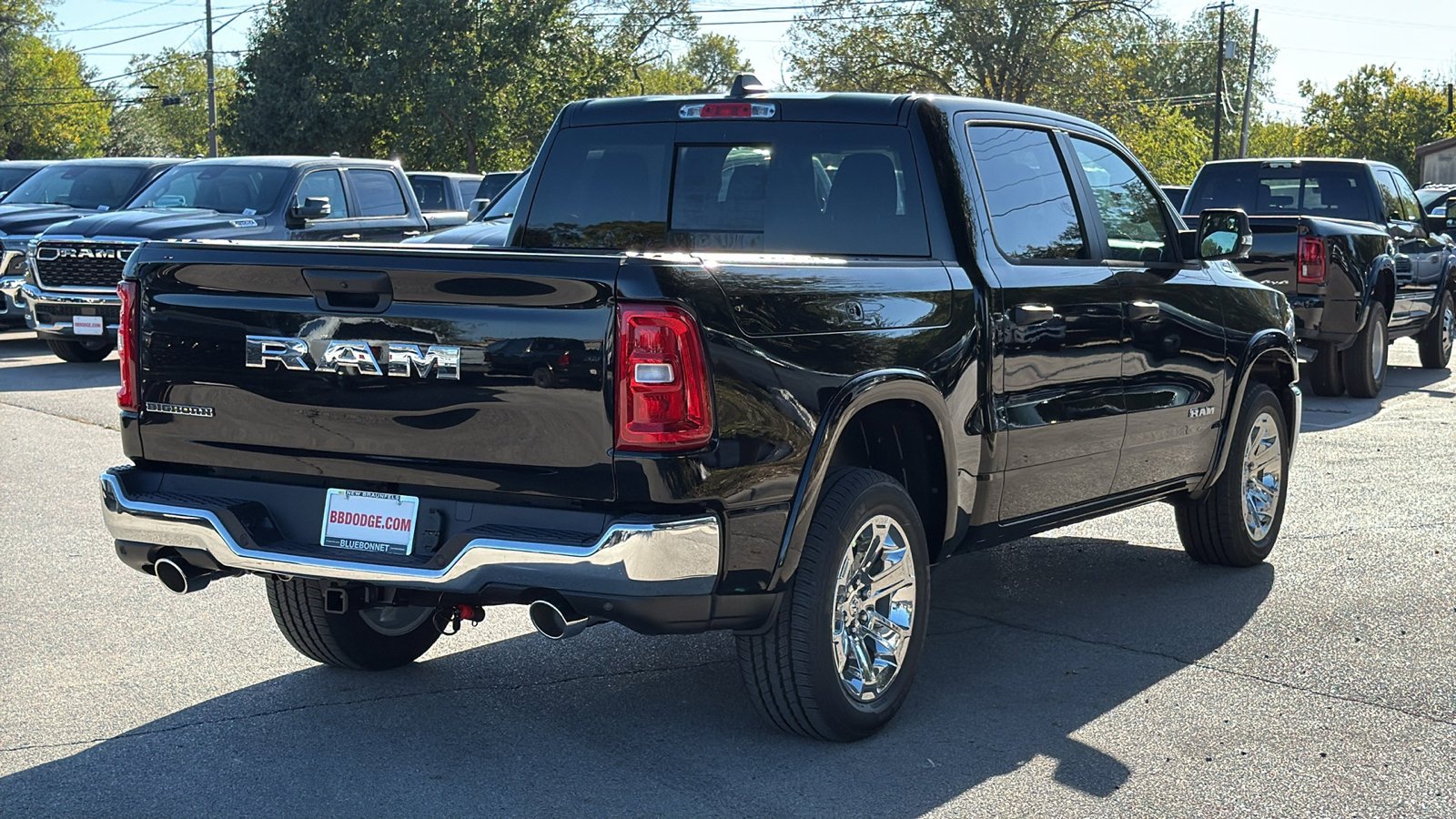 New 2026 Diamond Black Crystal Pearl-Coat Exterior Paint RAM Big Horn image 6