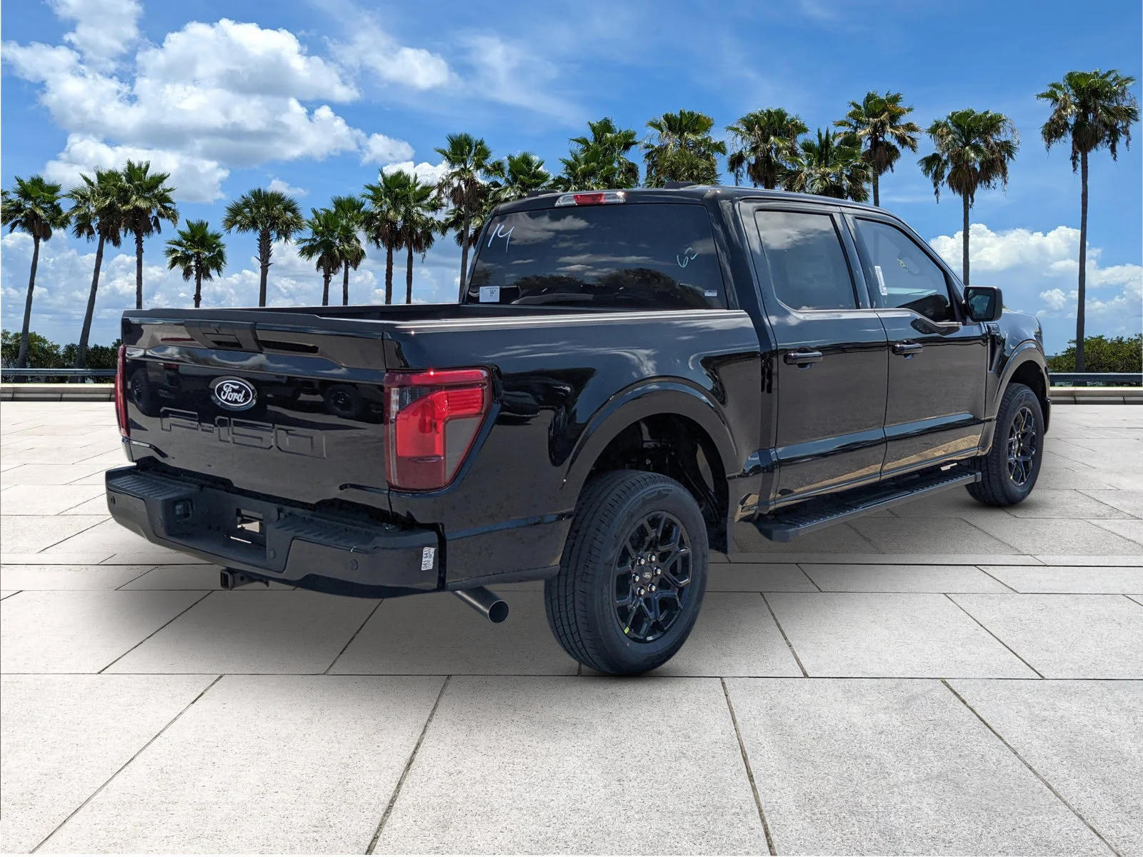 New 2026 Agate Black Metallic Ford XLT image 7