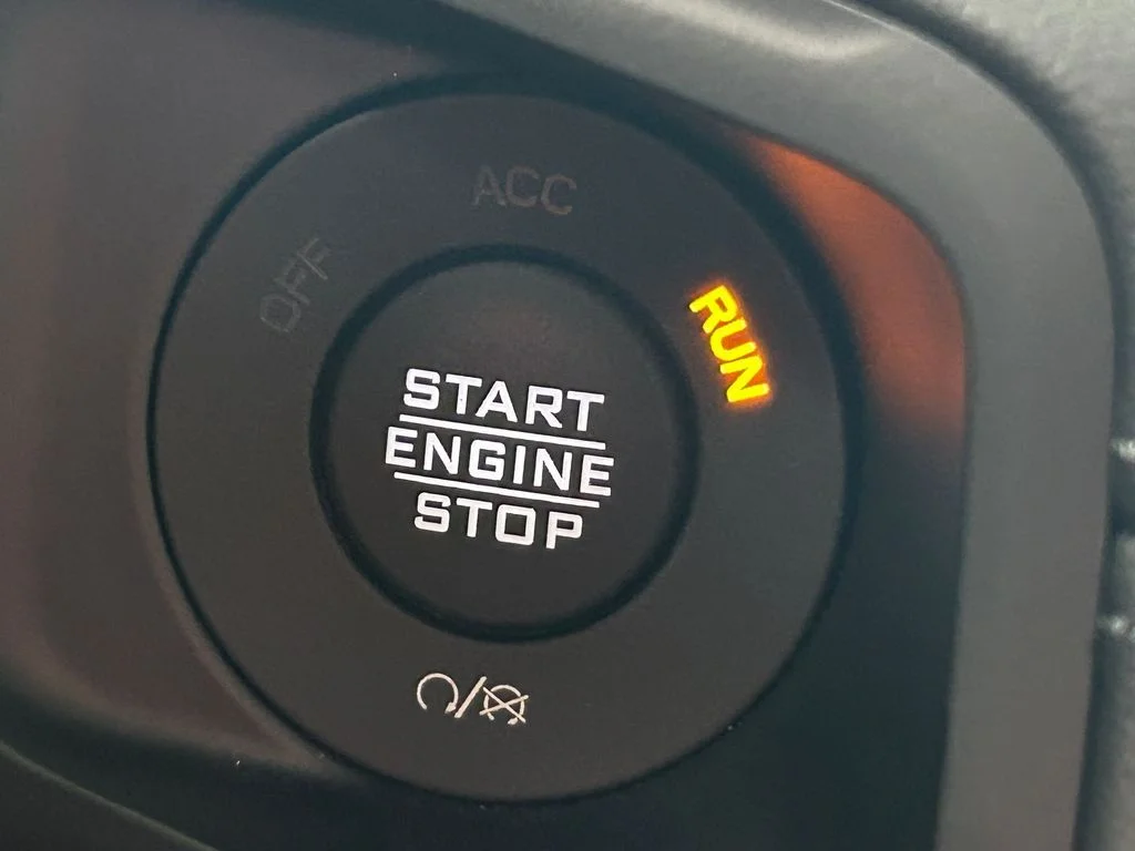 Used 2024 Anvil Clear Coat Jeep Mojave image 24
