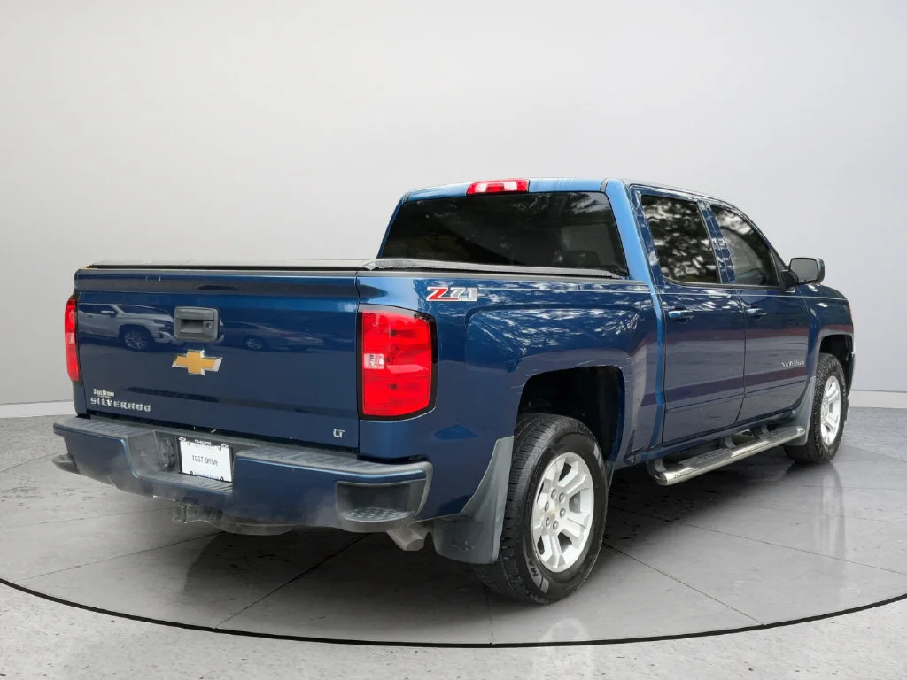2017 Chevrolet Silverado 1500 LT Z71 - Photo 6